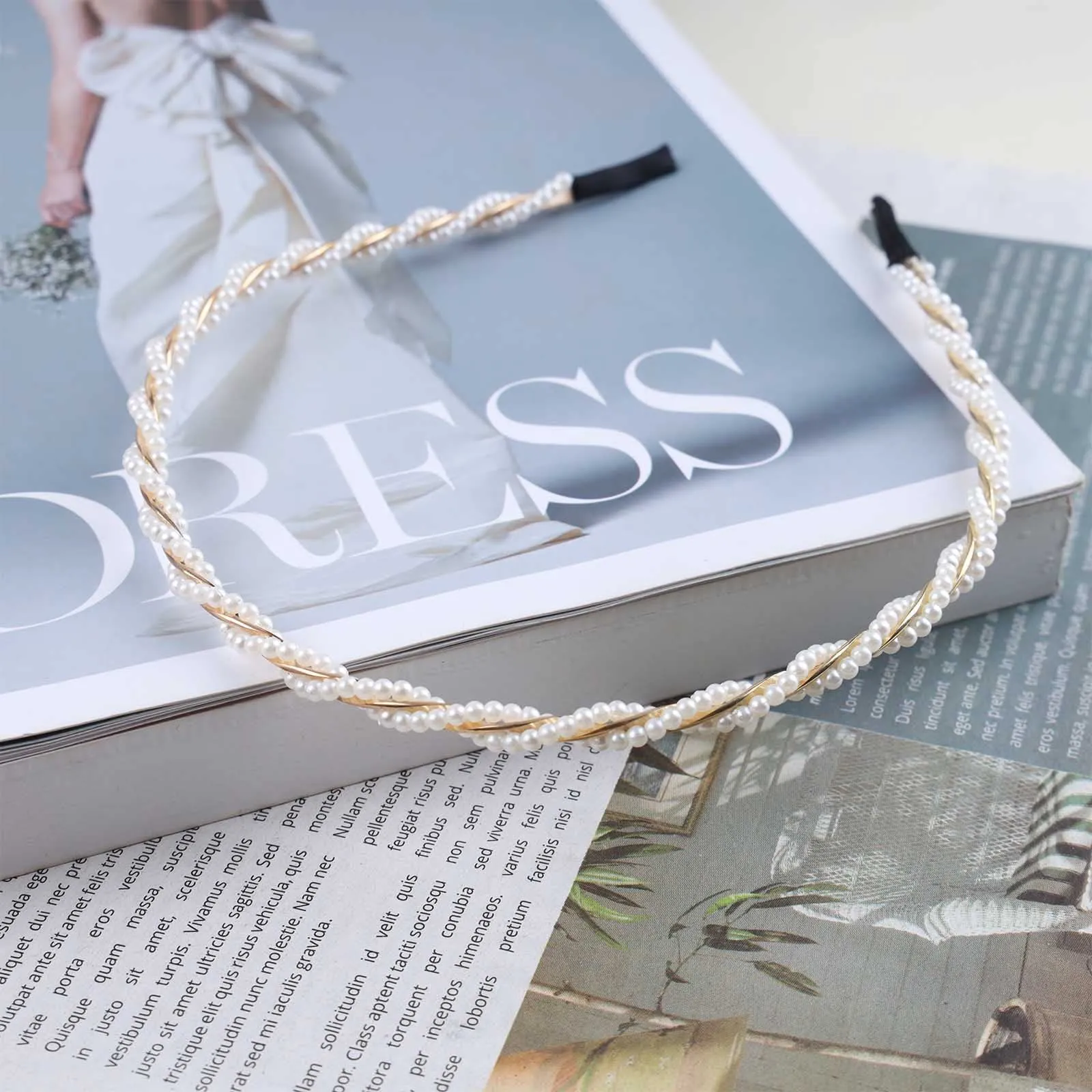 Andelaisi Boho Pearl Headband Clips - Vintage Braided Hoop Headwear with White Pearl Accents, Twist Hairpiece, Hair Accessories for Women and Girls