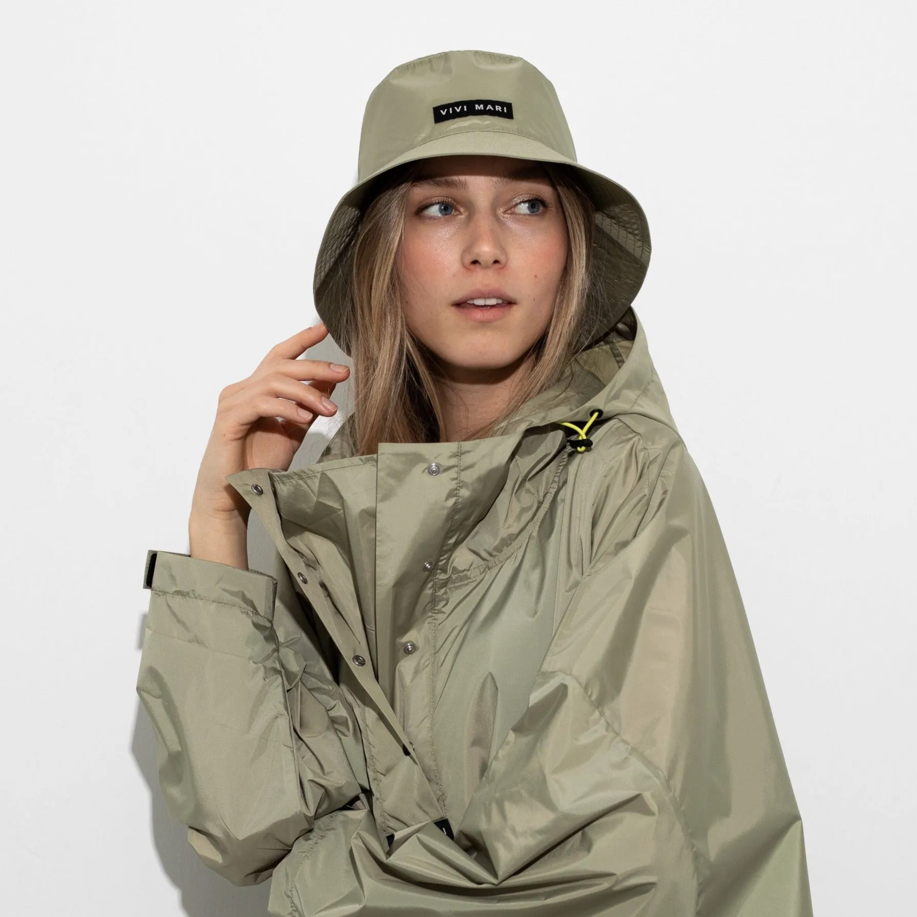 Bucket Hat solid pale olive