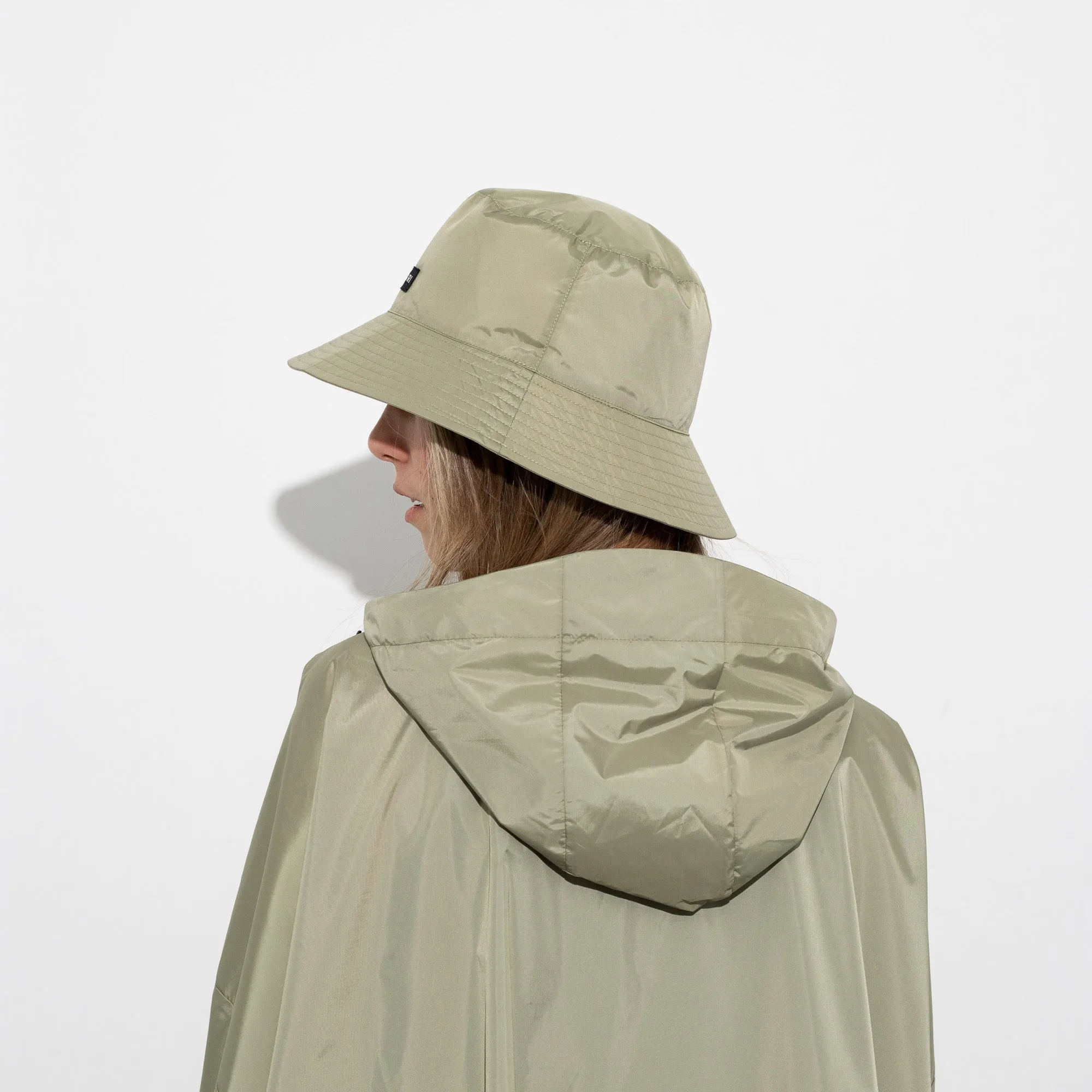 Bucket Hat solid pale olive