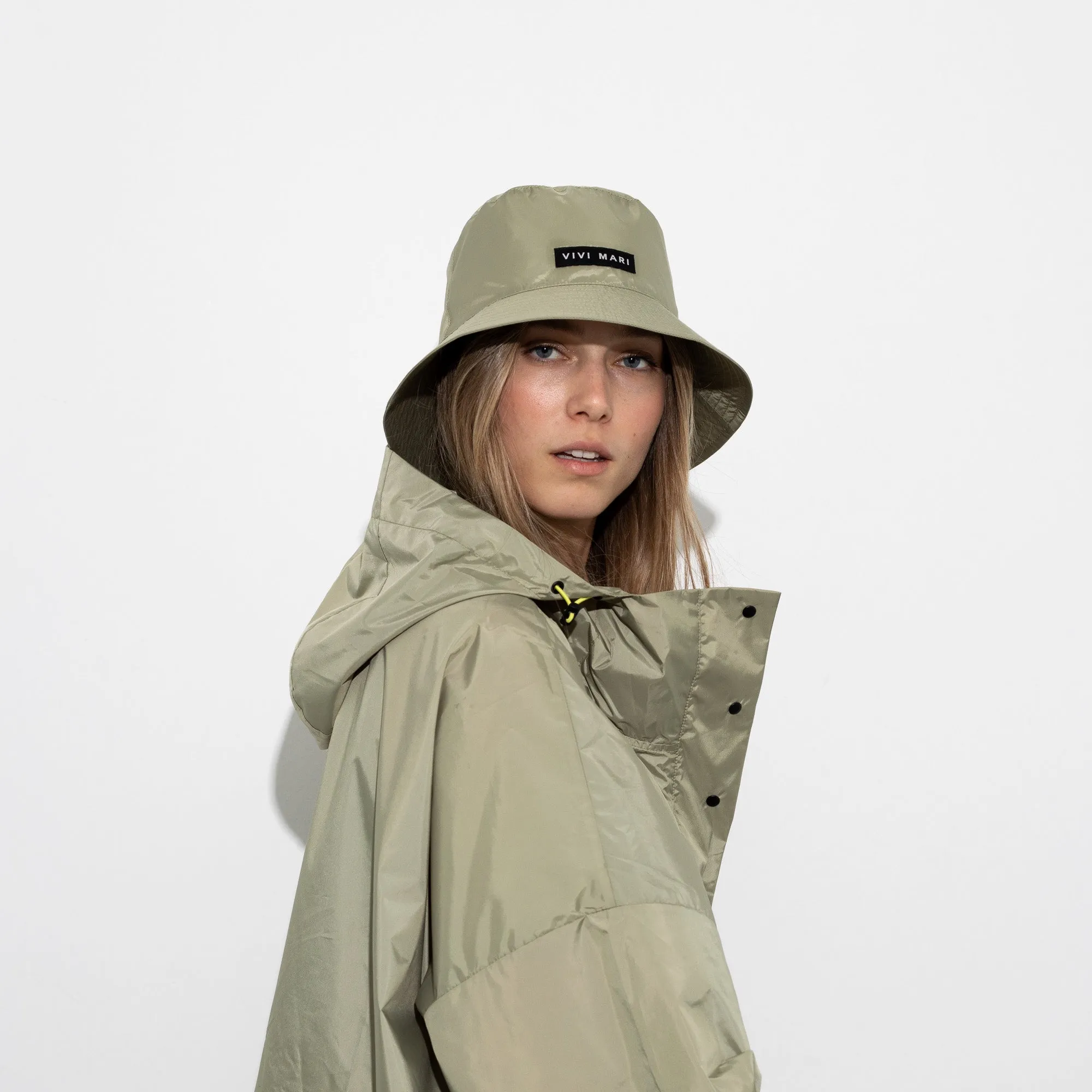 Bucket Hat solid pale olive