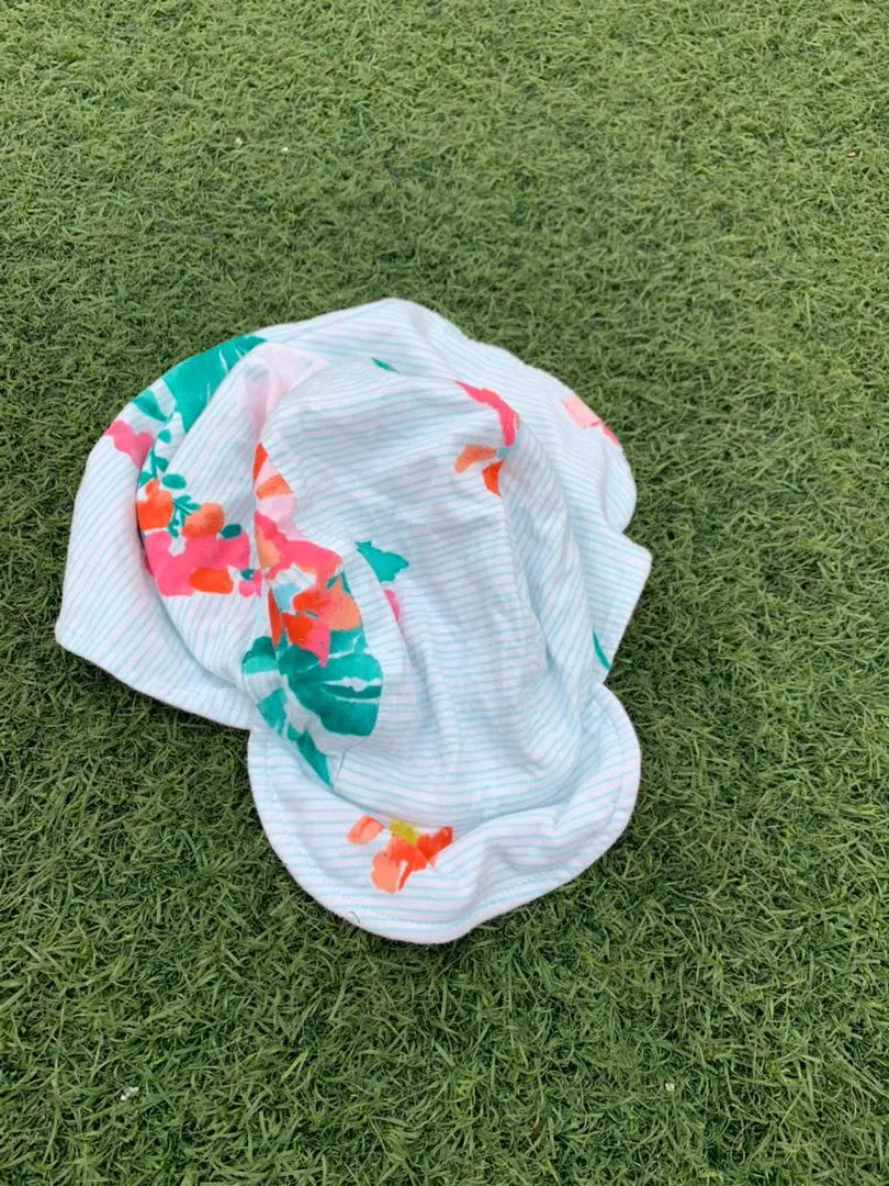 Green striped baby Girl’s hat
