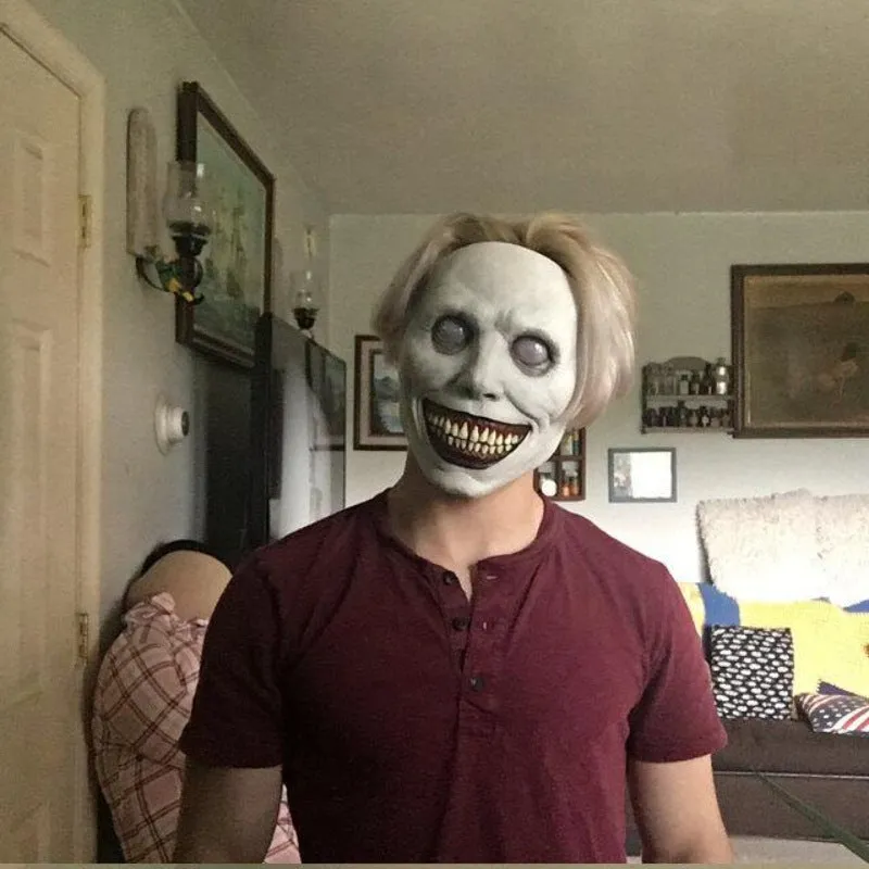 Halloween Horror Mask Cos Exorcist Smile White-Eyed Devil Latex Headgear