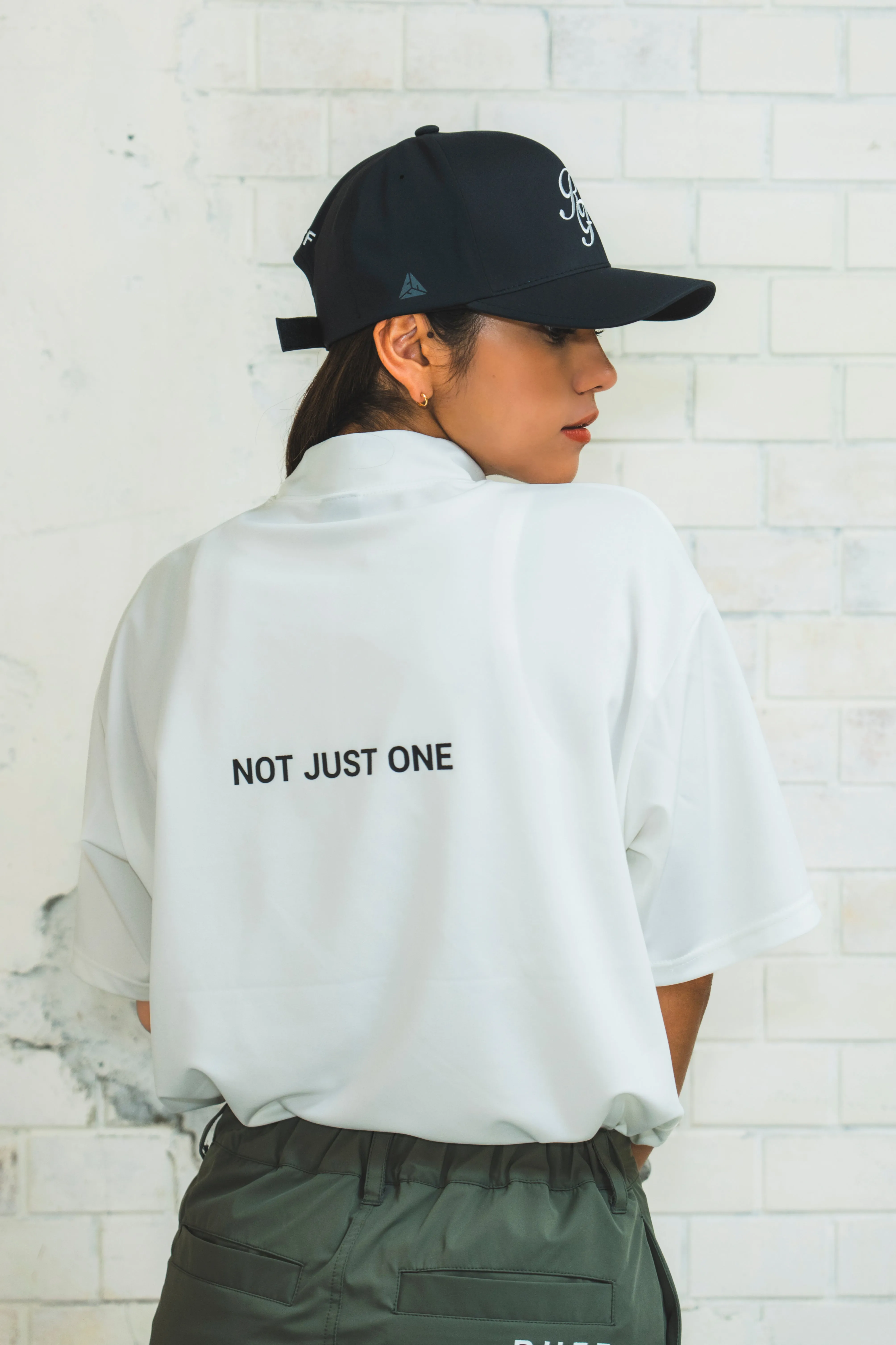 IR RF LOGO CAP BLACK