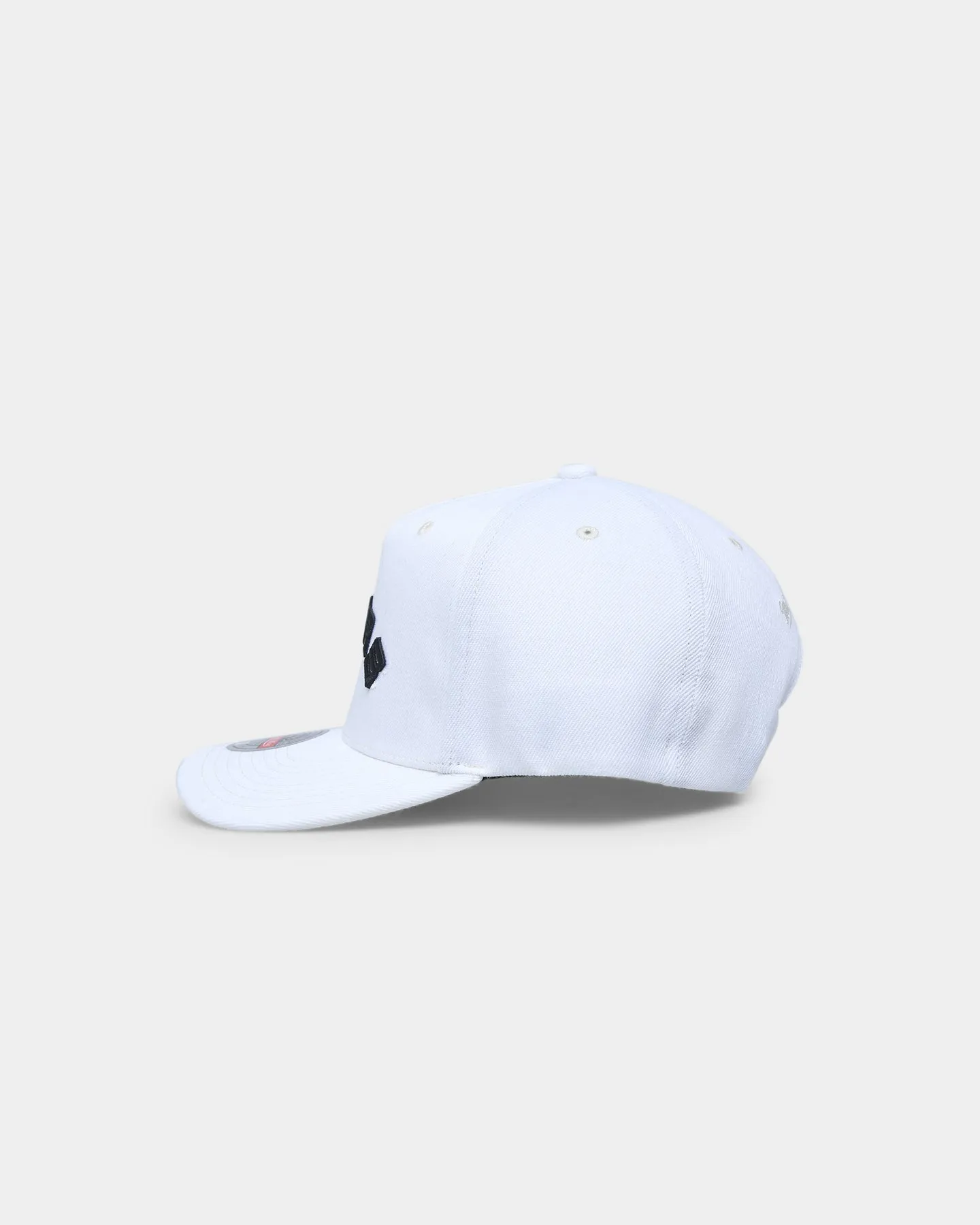 Mitchell & Ness San Antonio Spurs 'Vintage White' Classic Red Snapback White