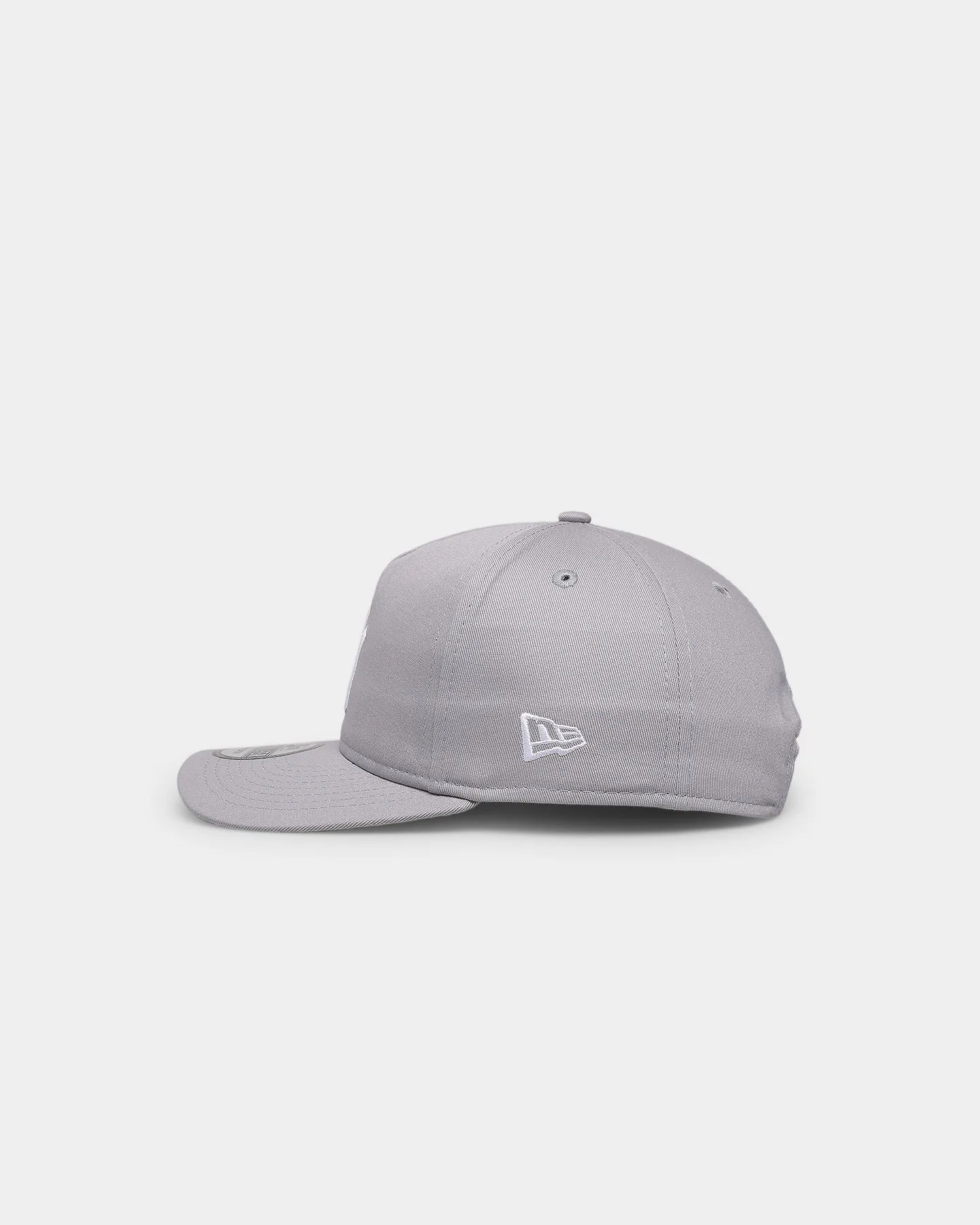 New Era New York Yankees 'Koala Grey' Old Golfer Snapback Grey/White