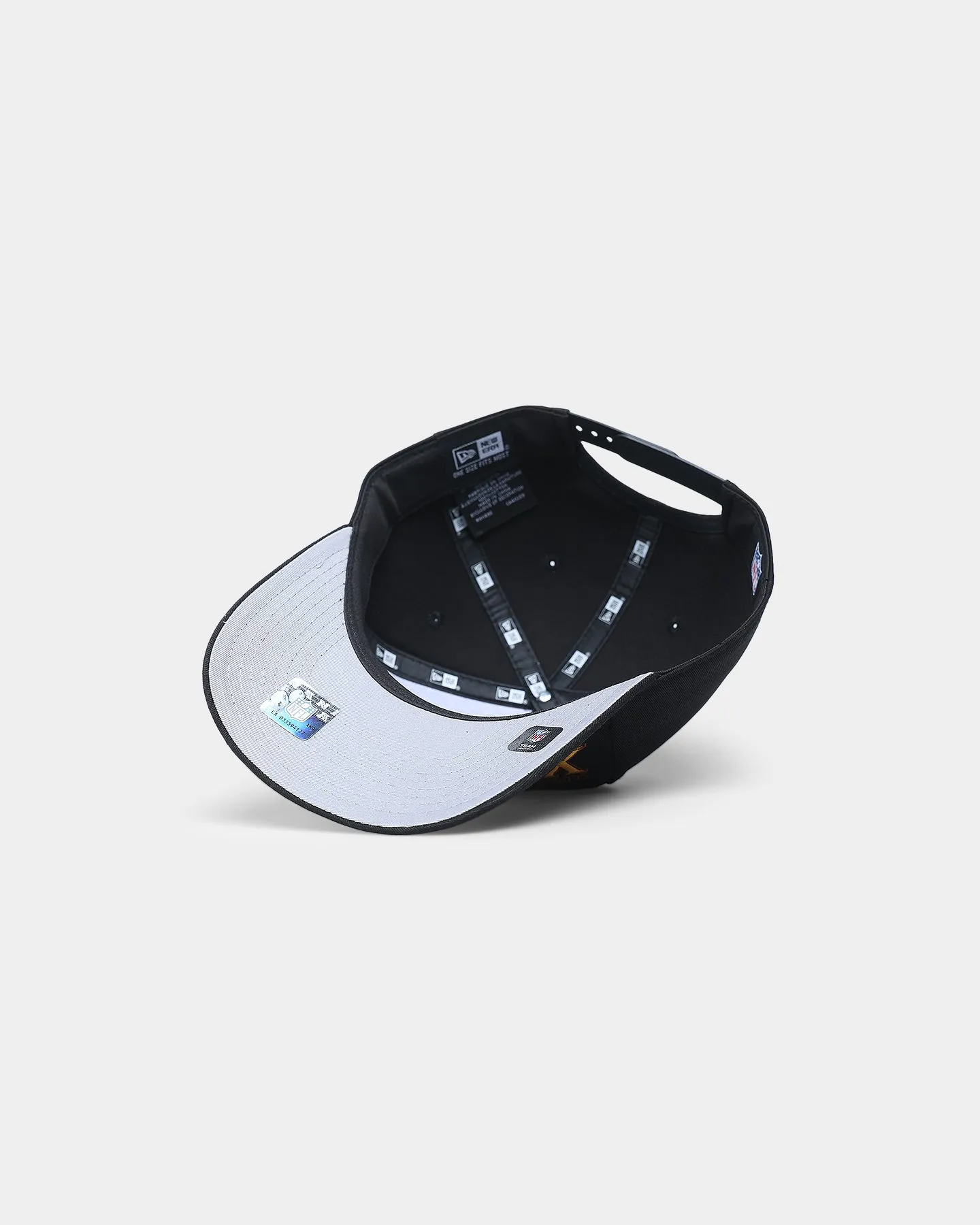 New Era Raiders 'Super Bowl Past Champions' Old Golfer Strapback Black