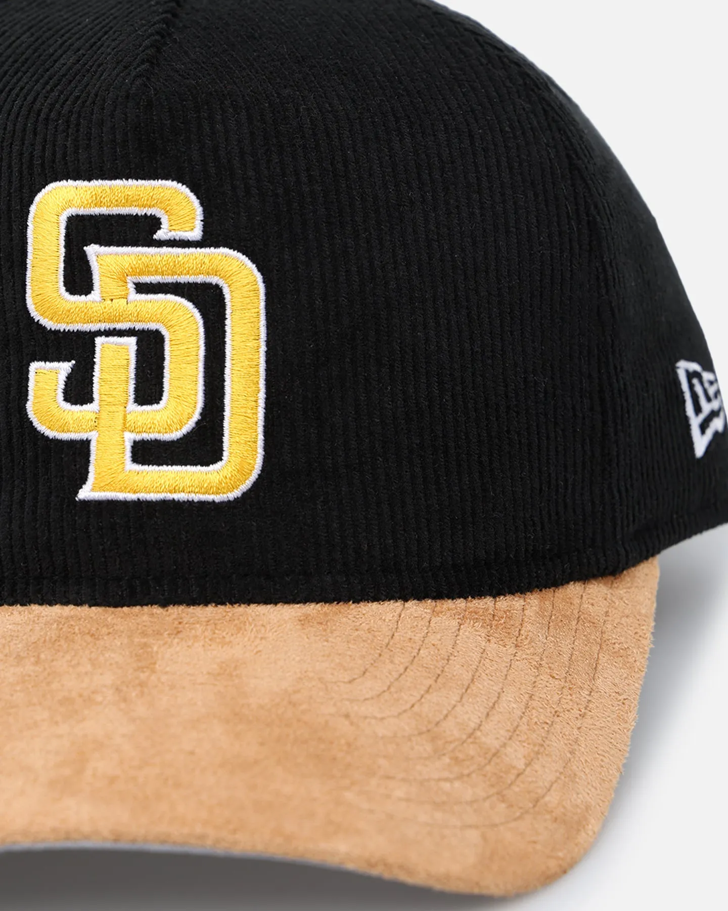 New Era San Diego Padres 'Corduroy Suede' Pre-Curved Golfer Snapback Washed Black