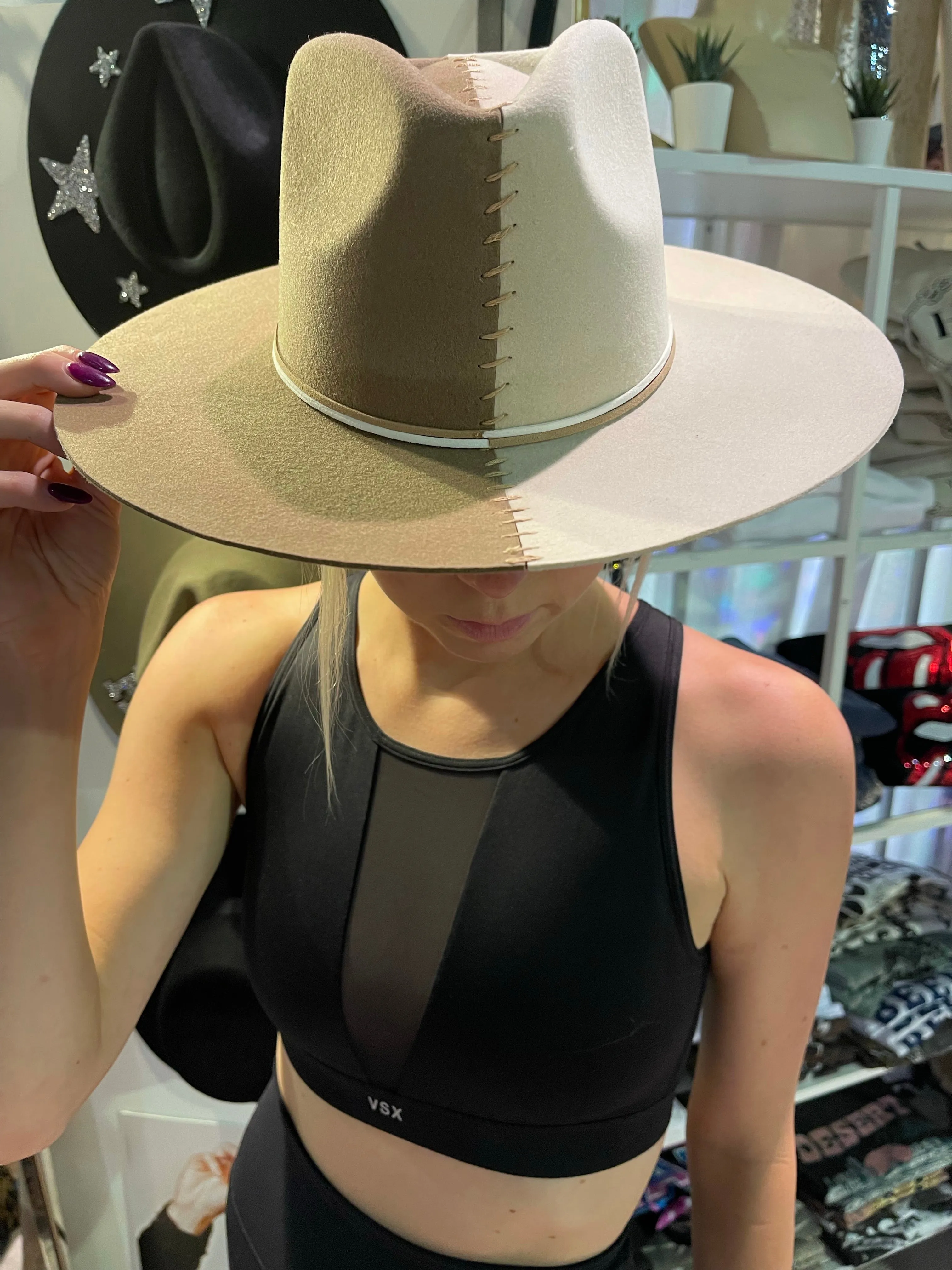 NEW!! Two Tone Australian Wool Hat in Beige/Taupe