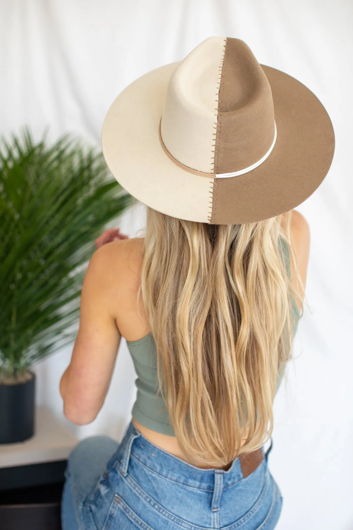 NEW!! Two Tone Australian Wool Hat in Beige/Taupe