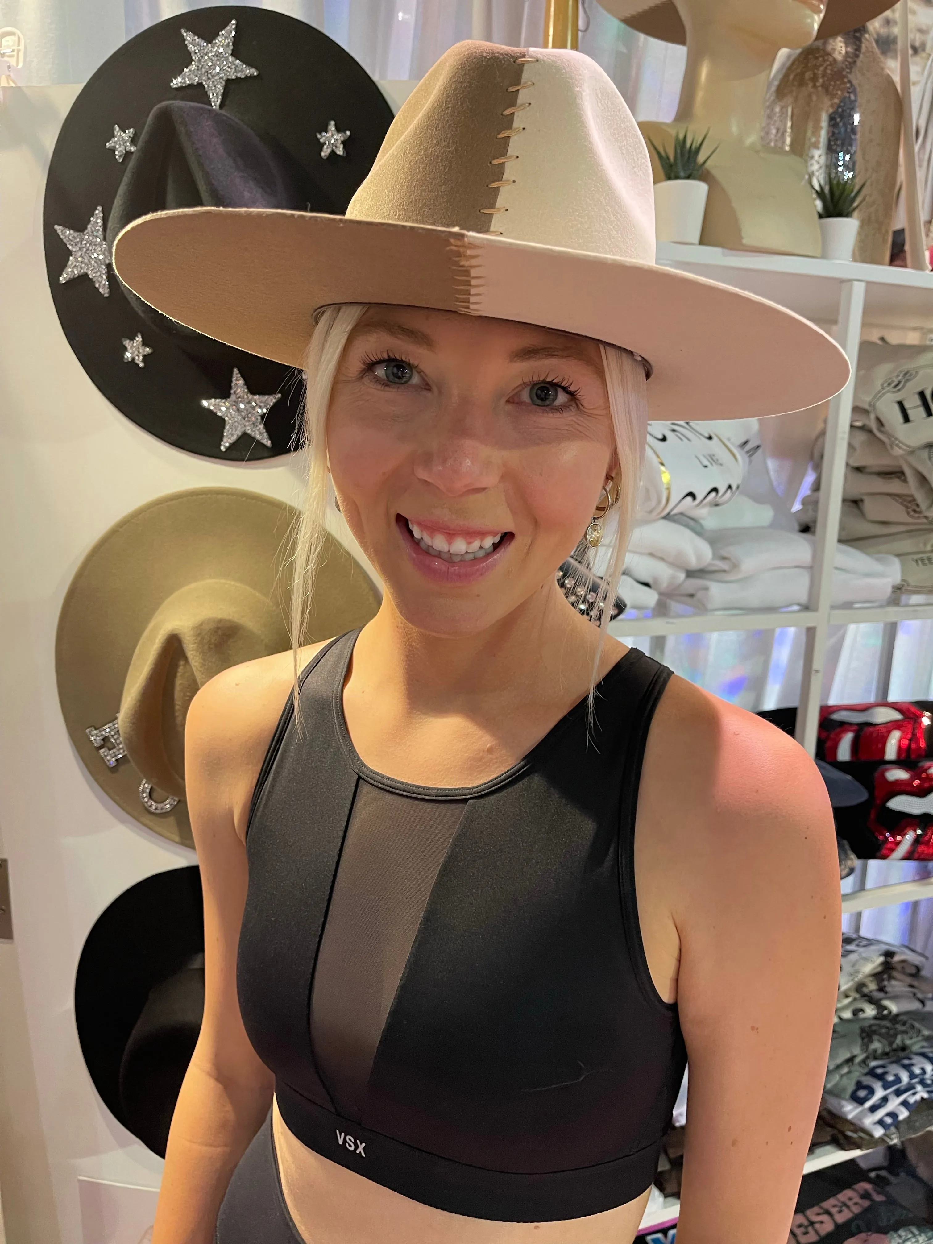 NEW!! Two Tone Australian Wool Hat in Beige/Taupe