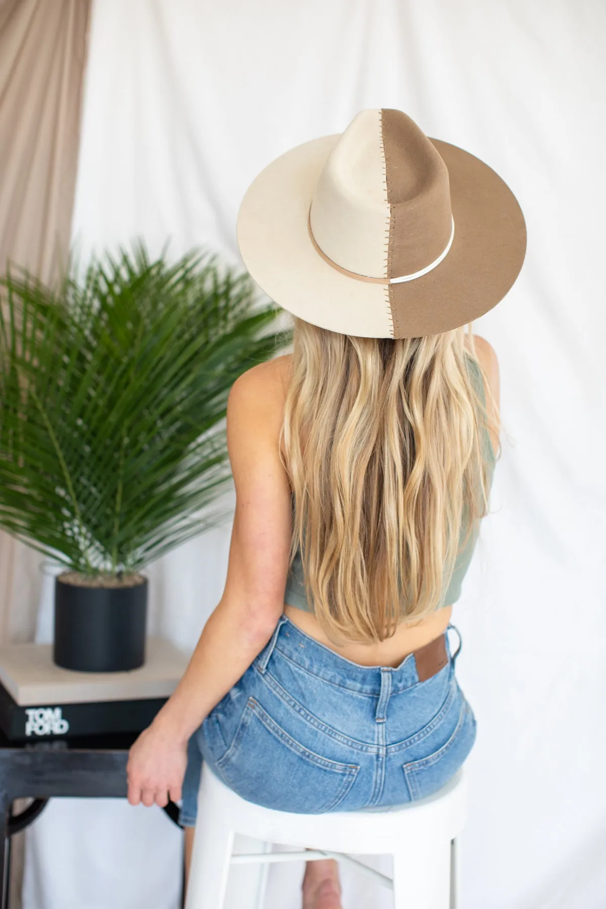 NEW!! Two Tone Australian Wool Hat in Beige/Taupe