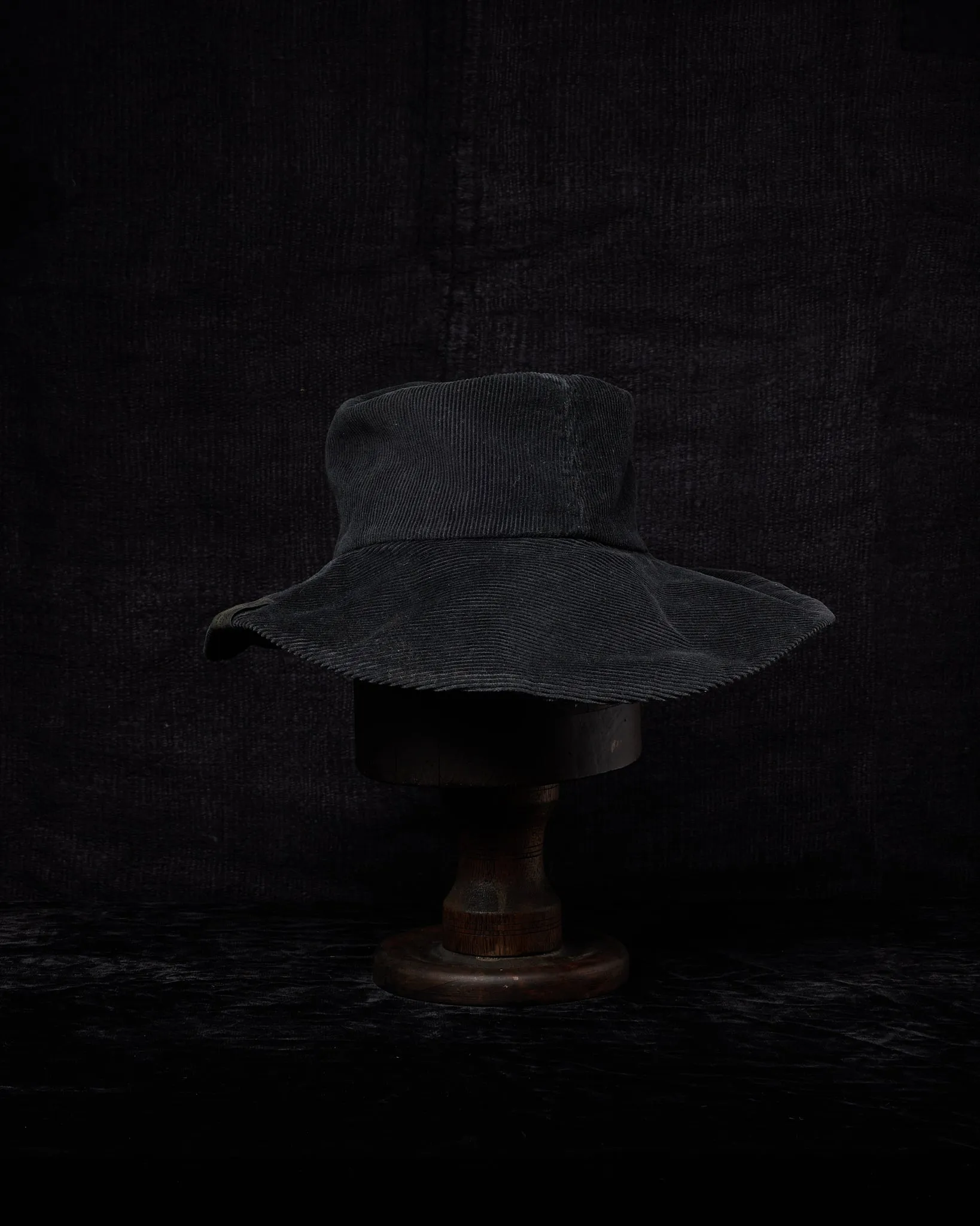 Reversible Corduroy Striped Linen Hat