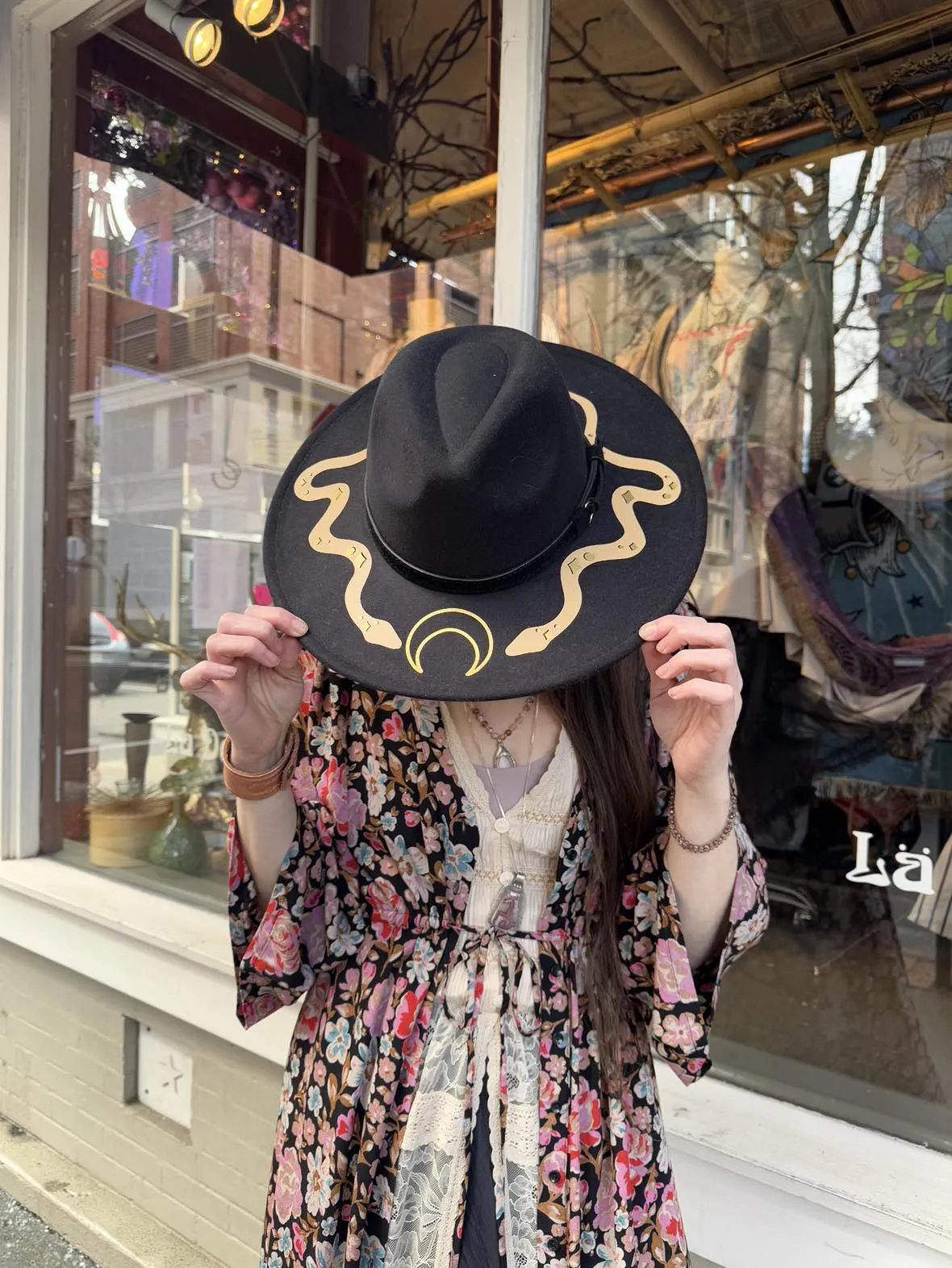 Vegan Felt Hat - XL Brim - Western Snakes - Gold & Toffee